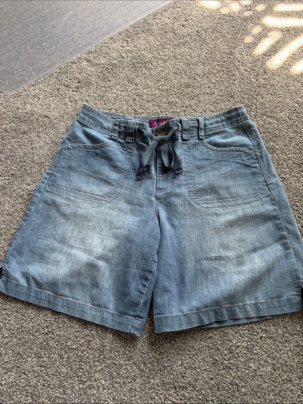 Gloria Vanderbilt shorts